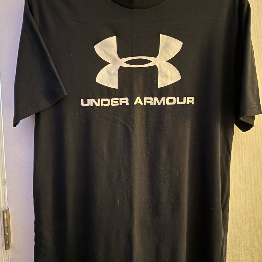 Under Armour Black and White Men's Tee